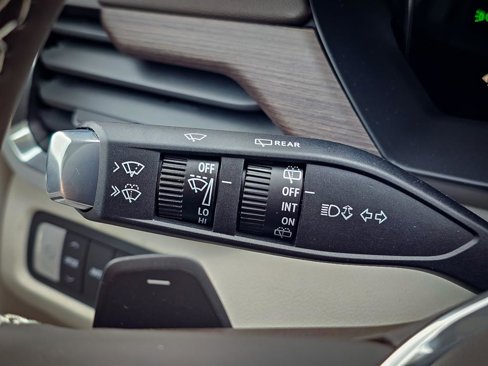New 2026 GMC Acadia Denali w/ Super Cruise Package image 23