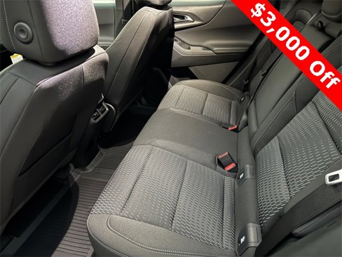 New 2026 Chevrolet Equinox LT w/ Safety and Technology Package image 9