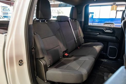 Used 2024 Chevrolet Silverado 2500 LT image 31