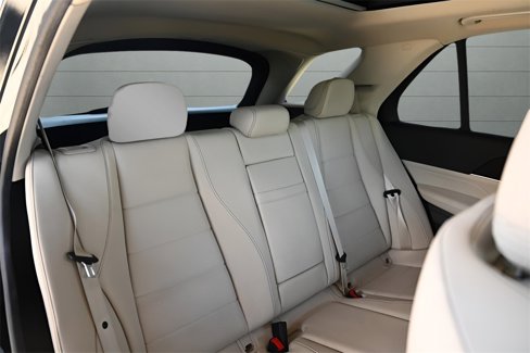 Used 2024 Mercedes-Benz GLE 350 4MATIC image 29