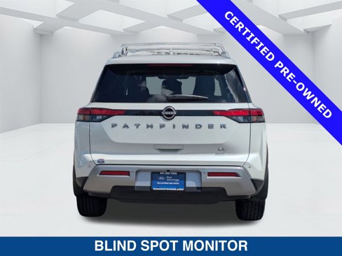 Used 2022 Nissan Pathfinder SL w/ SL Premium Package image 5