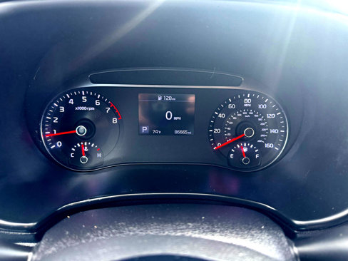 Used 2020 Kia Soul LX image 15