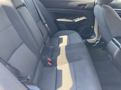 Used 2023 Nissan Altima 2.5 SV image 13