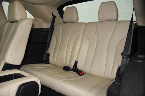New 2026 Acura MDX SH-AWD image 23