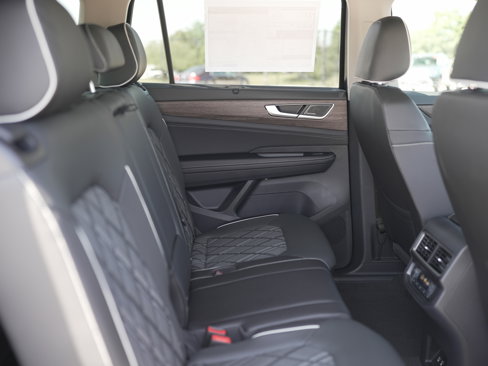 New 2026 Volkswagen Atlas SEL Premium R-Line image 23