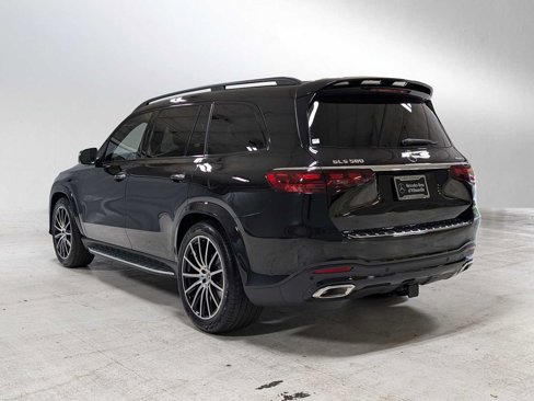 New 2026 Mercedes-Benz GLS 580 4MATIC image 5