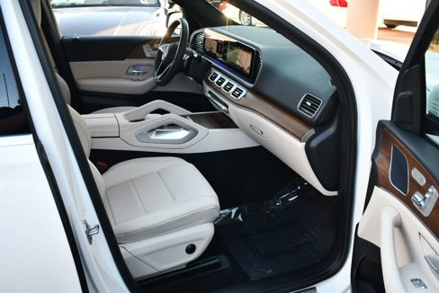 Used 2025 Mercedes-Benz GLE 450 4MATIC image 43