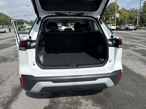 New 2025 Volkswagen Tiguan SE image 41