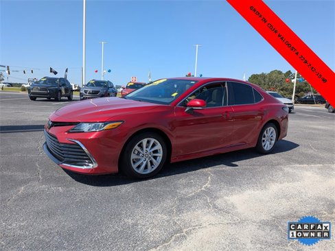 Used 2024 Toyota Camry LE image 7
