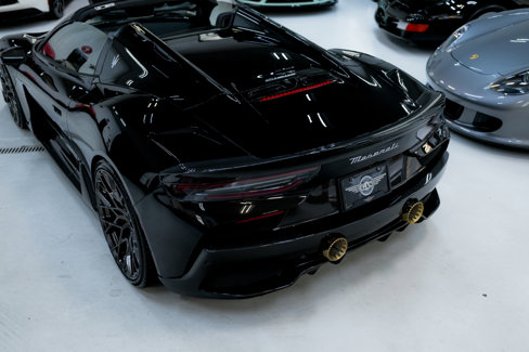 Used 2023 Maserati MC20 Spyder image 24