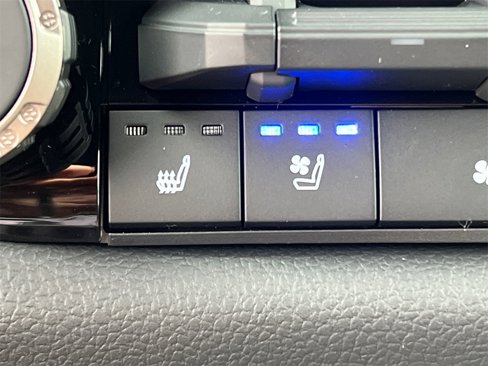 New 2026 Toyota Tundra Limited image 30