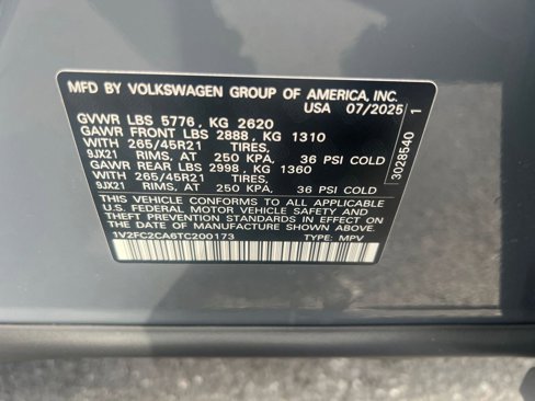 New 2026 Volkswagen Atlas Cross Sport SEL Premium R-Line image 17