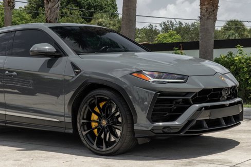 Used 2022 Lamborghini Urus image 11