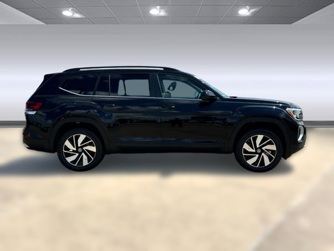 New 2026 Volkswagen Atlas SE image 7