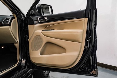 Used 2020 Jeep Grand Cherokee Limited image 42