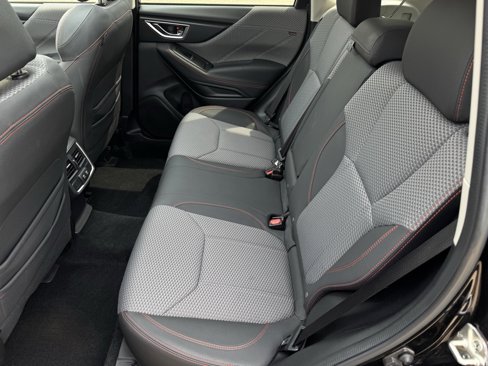 Used 2019 Subaru Forester Sport image 6