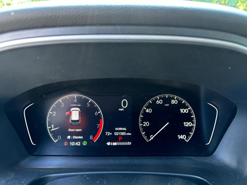 Used 2024 Honda Pilot Touring image 14