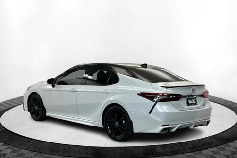 Used 2023 Toyota Camry XSE w/ Navigation Package image 3
