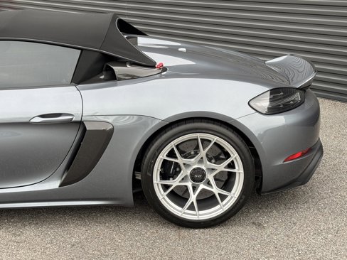 Certified 2025 Porsche 718 Boxster Spyder RS image 12