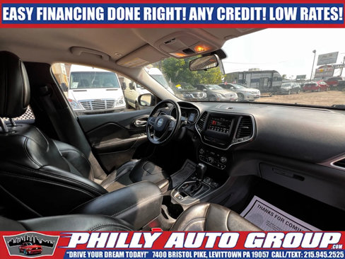 Used 2019 Jeep Cherokee Latitude Plus image 16