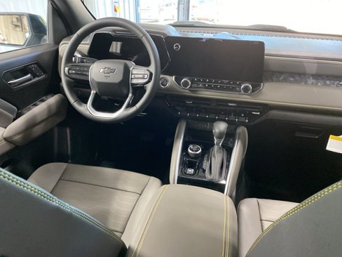 New 2026 Chevrolet Colorado ZR2 w/ Technology Package image 15