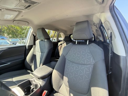 Used 2024 Toyota RAV4 XLE image 26
