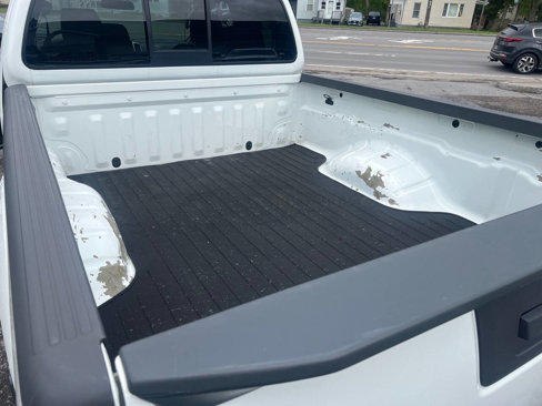 Used 2018 Nissan Frontier SV image 20