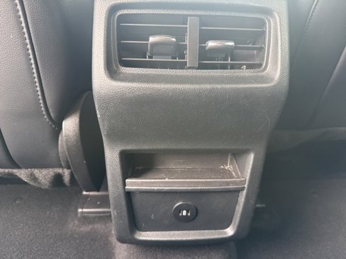 Used 2024 Ford Edge SEL image 20