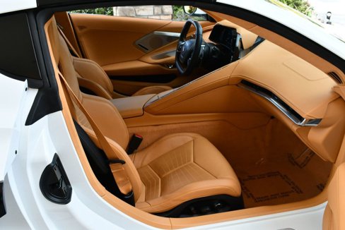 Used 2023 Chevrolet Corvette Stingray Premium Cpe w/ Z51 Performance Package image 17