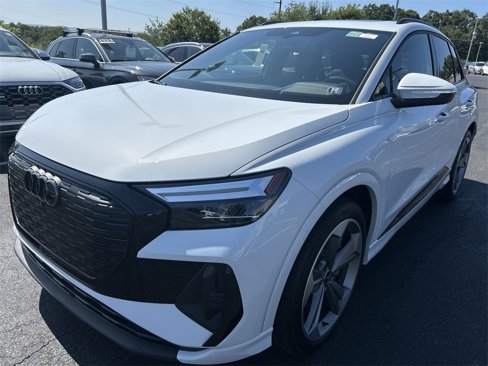 New 2025 Audi Q4 e-tron Premium Plus image 4