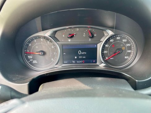 Used 2024 GMC Terrain SLT image 22