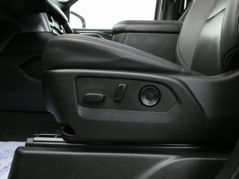 Used 2022 Chevrolet Tahoe LT w/ LT Signature Plus Package image 7