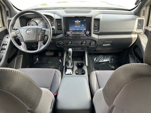 Used 2023 Nissan Frontier SV w/ Midnight Edition Package image 22