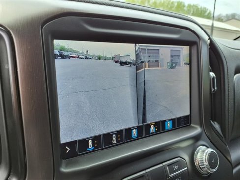 Used 2022 GMC Sierra 2500 AT4 w/ AT4 Premium Plus Package image 21
