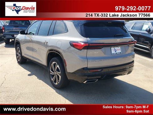 New 2026 Buick Enclave Sport Touring w/ Power Package image 4
