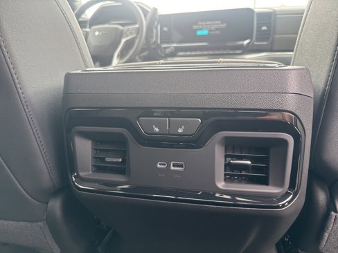 New 2025 Chevrolet Silverado 2500 ZR2 w/ ZR2 Bison Edition image 26