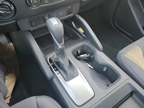 New 2026 Nissan Frontier S image 19