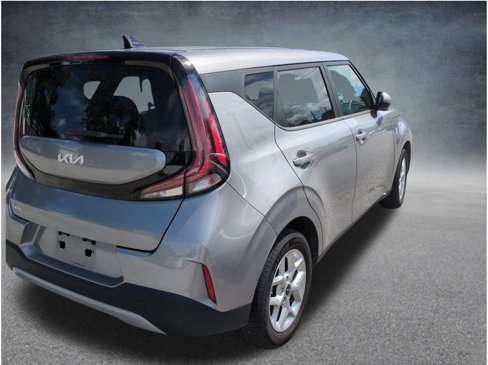 Used 2023 Kia Soul LX w/ Option Group 015 image 6