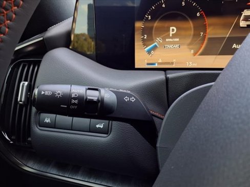 New 2025 Nissan Armada PRO-4X image 15