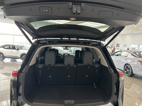 New 2025 Nissan Pathfinder SL image 7