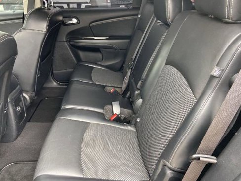 Used 2020 Dodge Journey Crossroad image 25