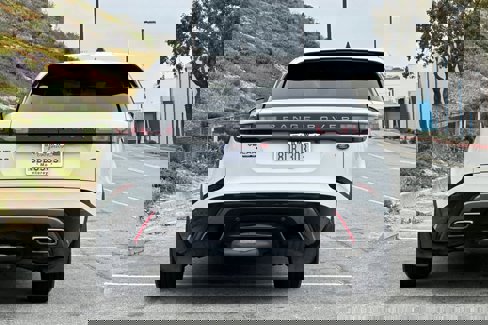 Used 2018 Land Rover Range Rover Velar R-Dynamic SE image 8