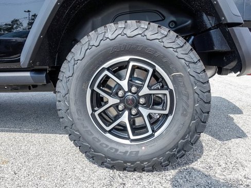 New 2025 Jeep Wrangler Unlimited Rubicon image 10