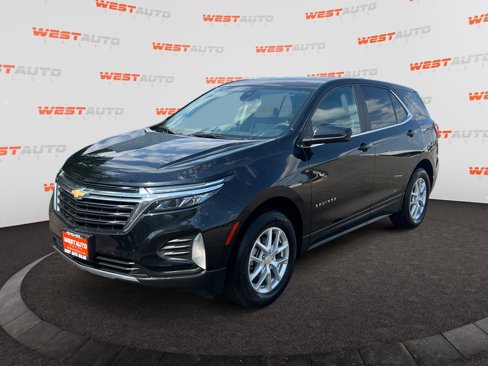 Used 2023 Chevrolet Equinox LT image 1