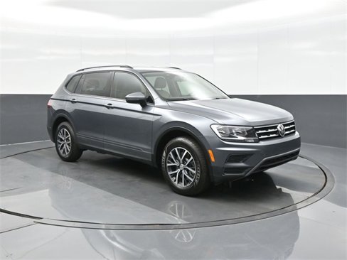 Certified 2021 Volkswagen Tiguan S image 1