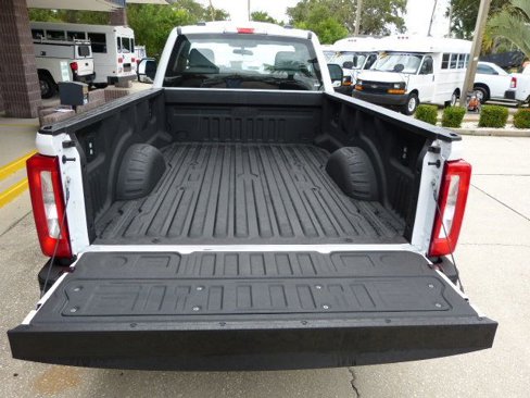 Used 2025 Ford F250 XLT w/ F-250 >10K GVWR Package image 13