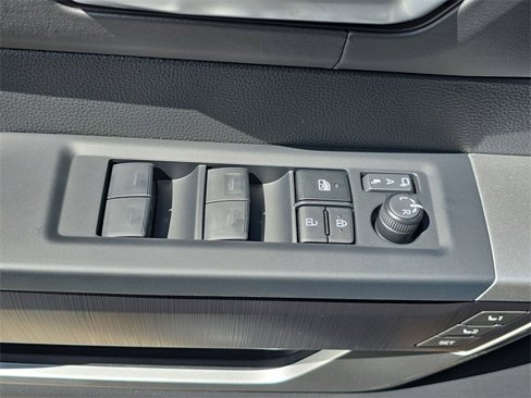 New 2025 Toyota Tundra Platinum image 27