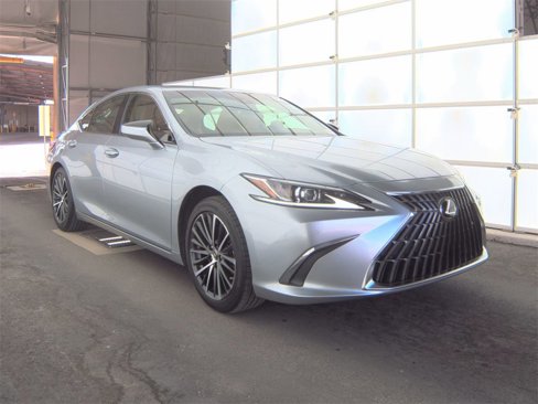 Used 2024 Lexus ES 350 w/ Premium Package image 5