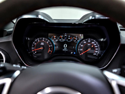 Used 2018 Chevrolet Camaro ZL1 image 8