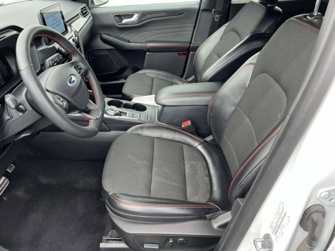 Used 2023 Ford Escape ST-Line image 16